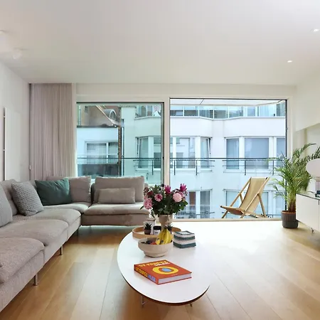6 Personnes Moderne & Epure Vue Lateral A Avec Parking By La Conciergerie アパート