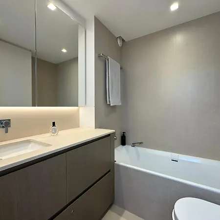 6 Personnes Moderne&épuré Vue Latéral à Avec Parking By La Conciergerie Appartamento *