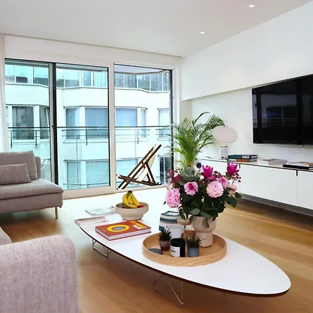6 Personnes Moderne & Epure Vue Lateral A Avec Parking By La Conciergerie *