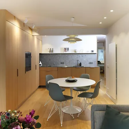 6 Personnes Moderne&épuré Vue Latéral à Avec Parking By La Conciergerie Appartamento